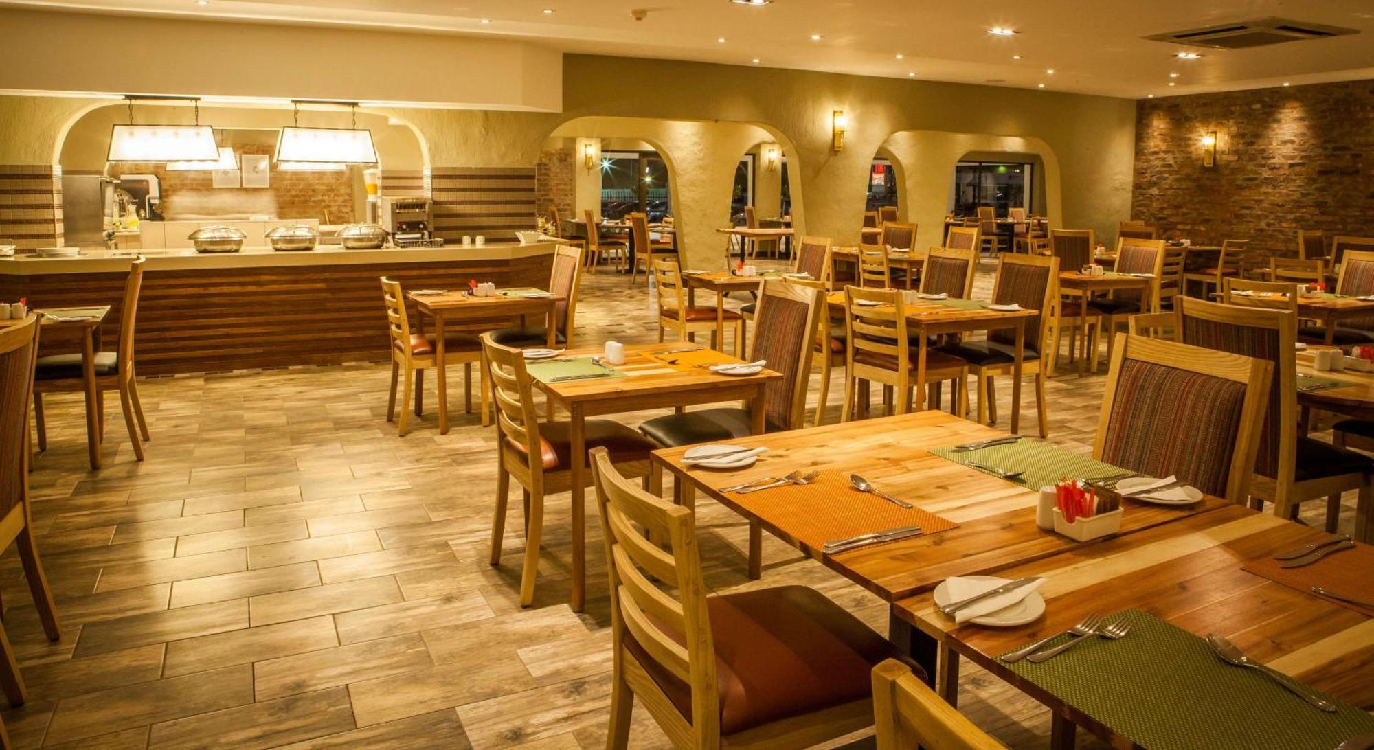 מלון Garden Court פולוקוואנה מראה חיצוני תמונה
